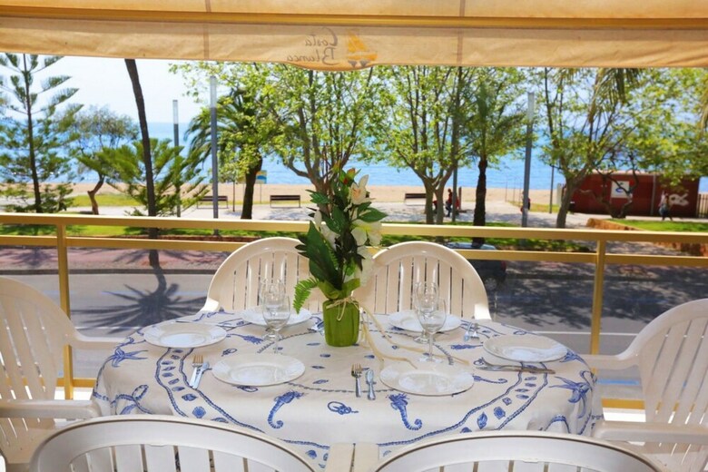 Apartamento Acogedor Para 6 Personas En Cambrils