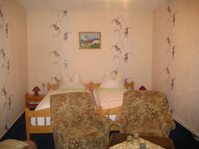 Hotel Waldgaststatte Sennhutte