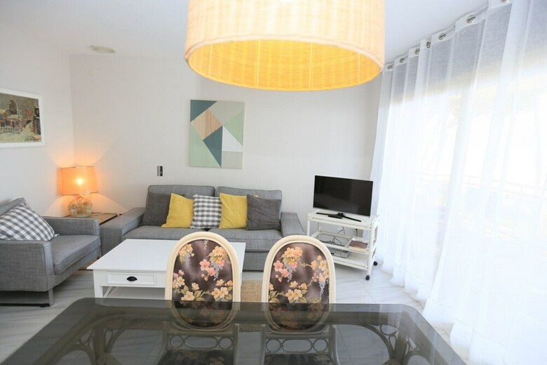 Apartamento Junto Al Mar Para 5 Personas En Cambrils