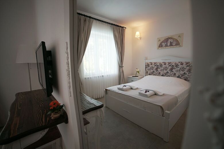 Hotel Tarcin Alacati Otel - Adults Only