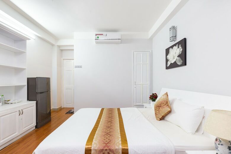 White Diamond Pn Hotel - The Art