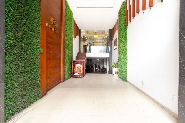 White Diamond Pn Hotel - The Art