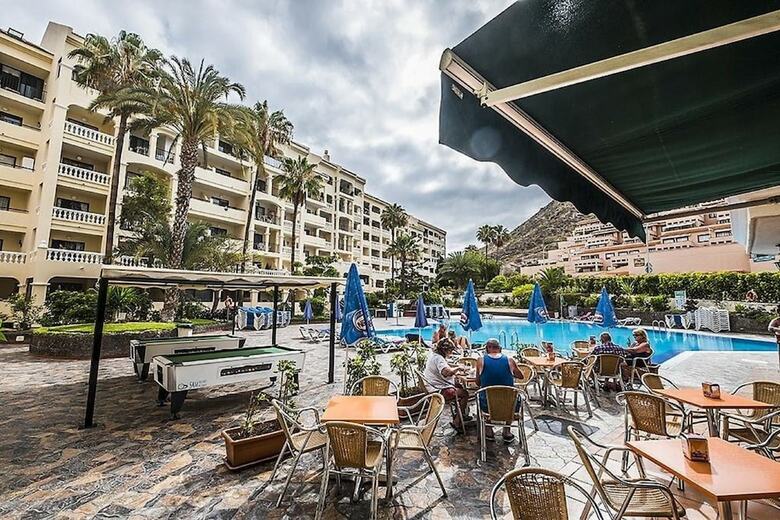 Apartamentos Estudio Castle Habour White