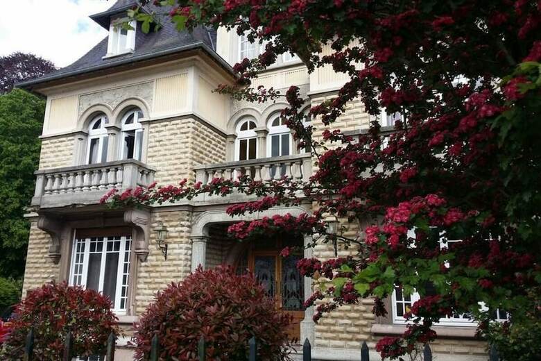 Hotel Castel Bayeux Guesthouse