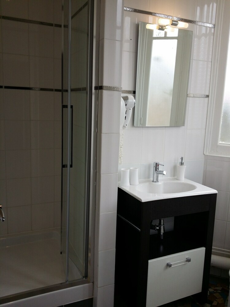 Hotel Castel Bayeux Guesthouse