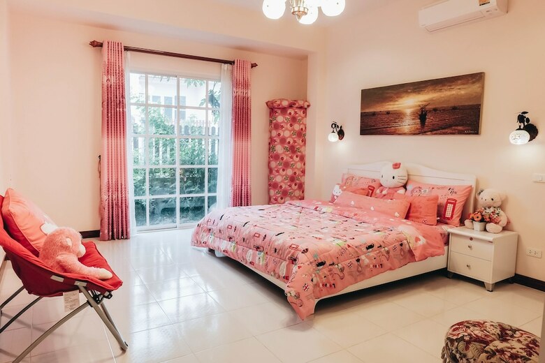 Peach Hua Hin Pool Villa Holiday
