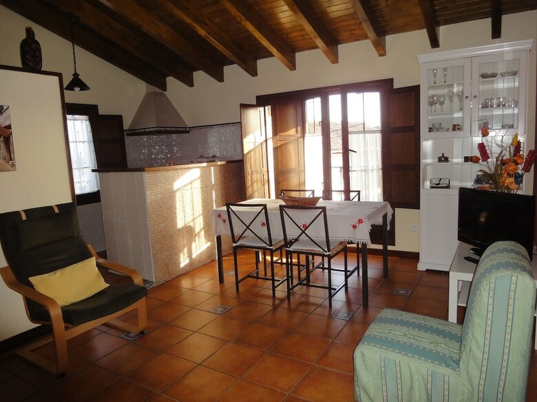 Apartamentos Rurales Villa de Sa�n