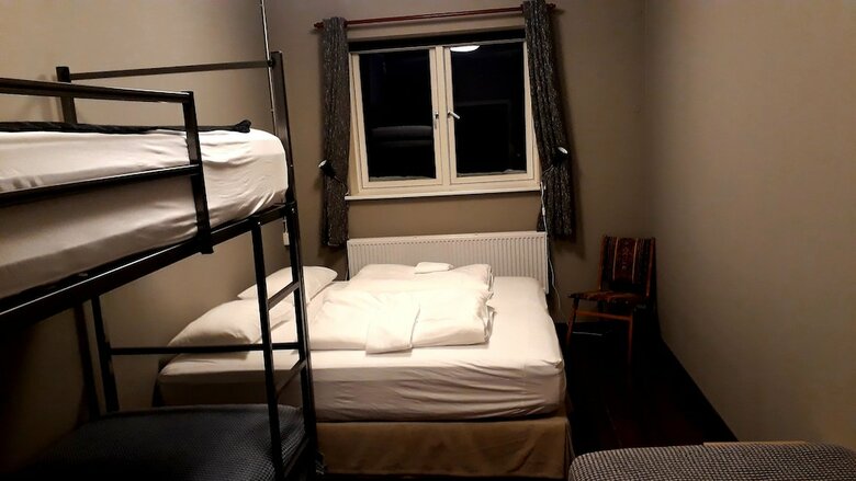 Hostal Teh�si� Hostel