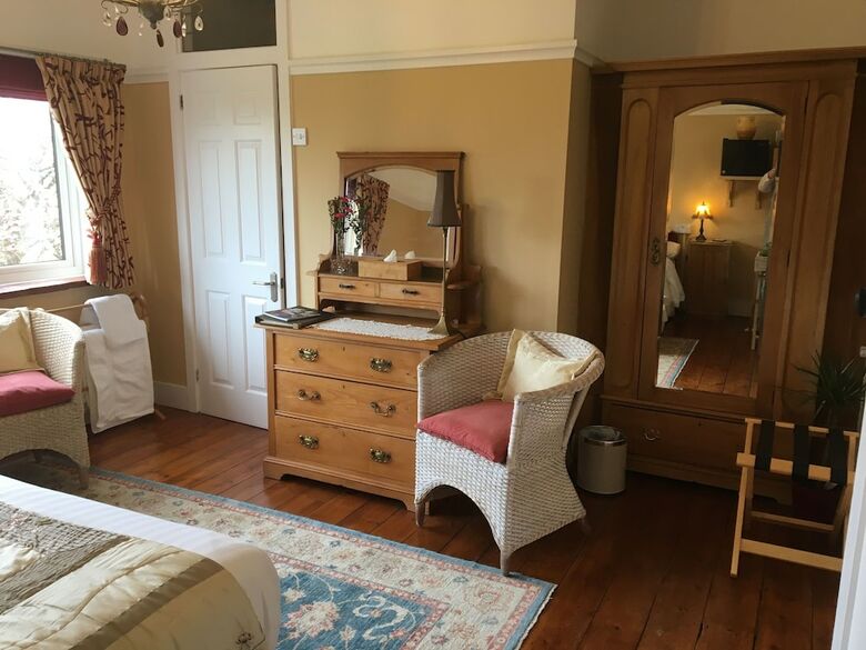 Harvest House Bed And Breakfast