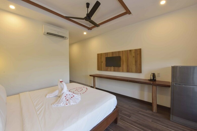 Hotel An Bang Beach Villas