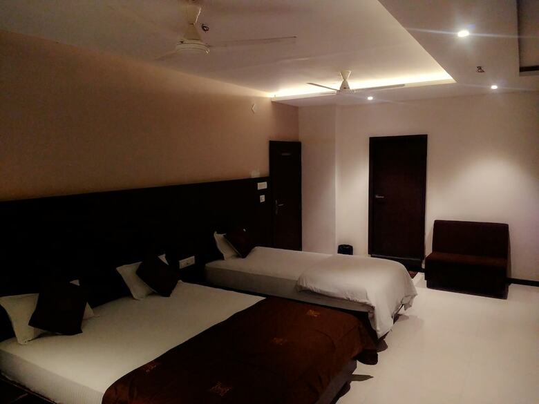 Hotel Shreeram