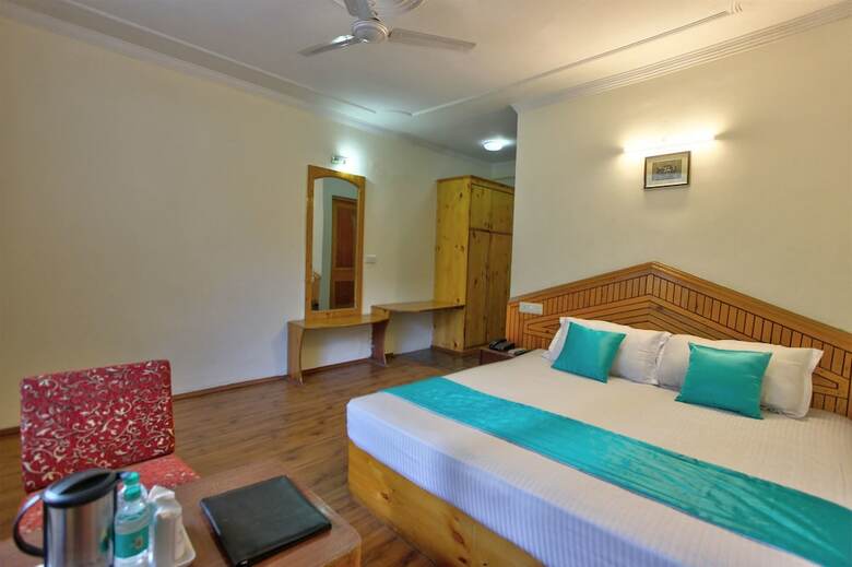 Hotel Mountain Face By Snow City Hotels