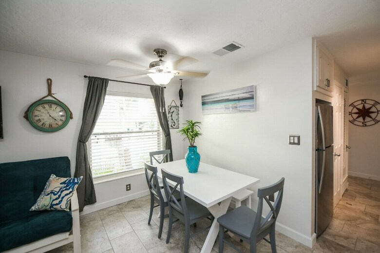 Apartamentos Lj's Cottages By Beachside Management