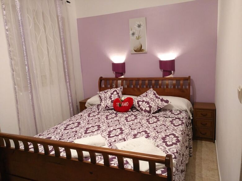 Wellamar Hotel & Apartments