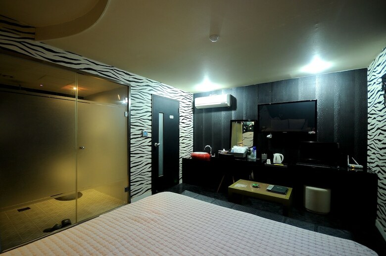 Hotel Wow Motel