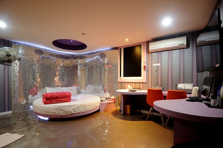 Hotel Wow Motel
