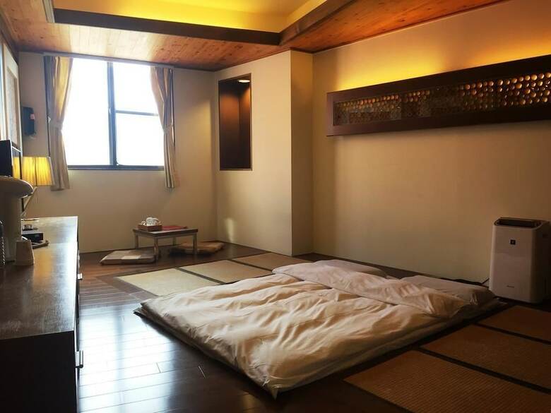 Fenchihu Hotel