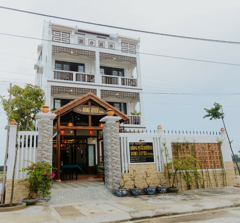 Hotel Home River Villa