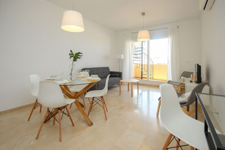 Apartment For Rent In Mijas
