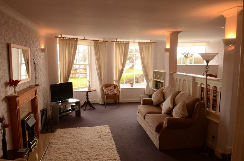 Apartamentos Ardencraig  Houseapartments