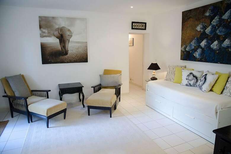 Bed & Breakfast L?�l�phant De Vaugines