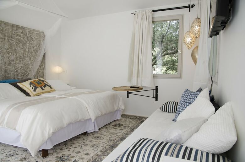 Bed & Breakfast L?�l�phant De Vaugines