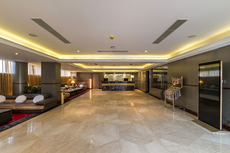 Grand Palace Hotel & Resort's Rangpur
