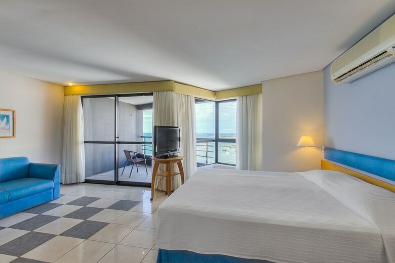 Iate Plaza Hotel