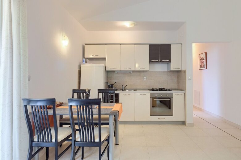 Apartment Boris 771
