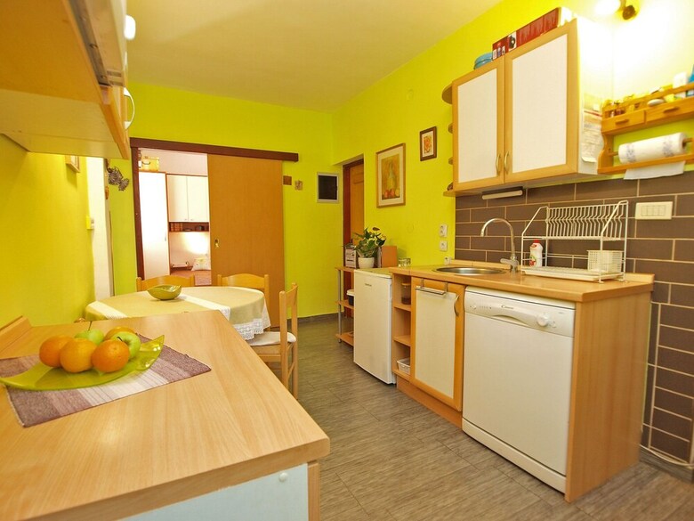 Apartments Mara 44