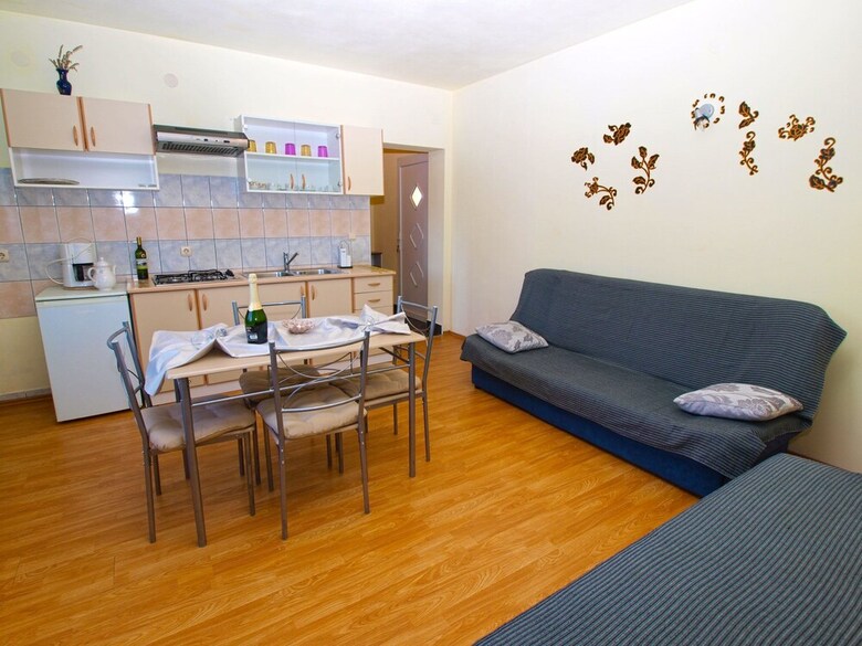 Apartments Jasmine 1008