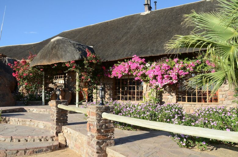 Posada Canyon Village