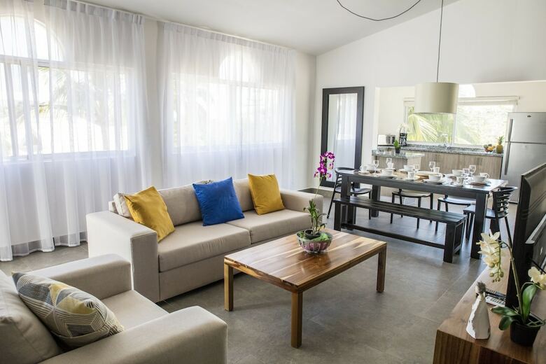 Aparthotel Ocean Palms Residences