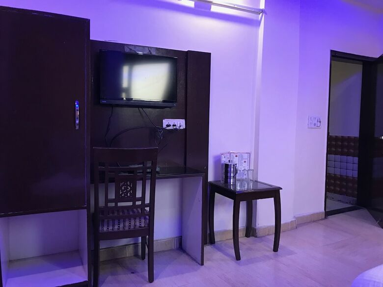 Hotel Noble International