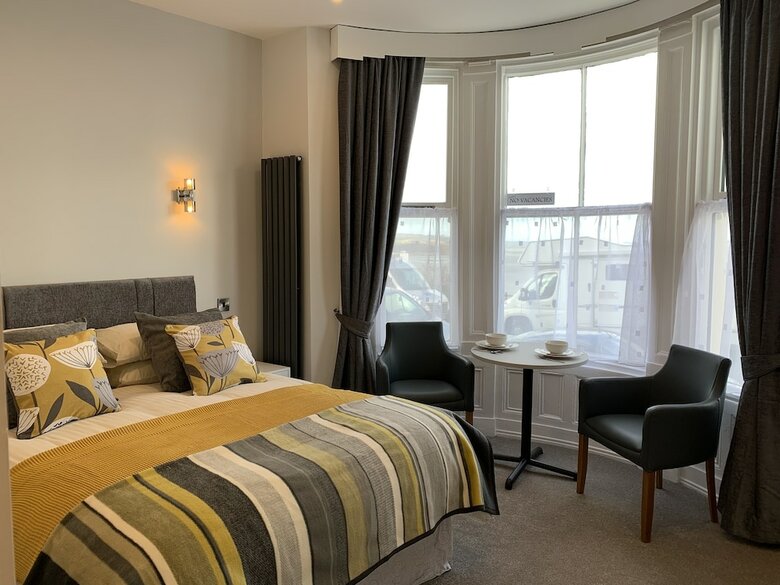 Marlborough Seafront Holiday Apartments