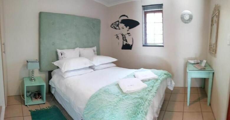 Apartamentos On Main