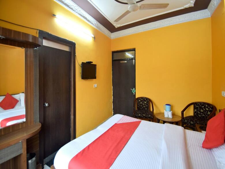 Apartamentos Oyo 11637 Hotel Novelty