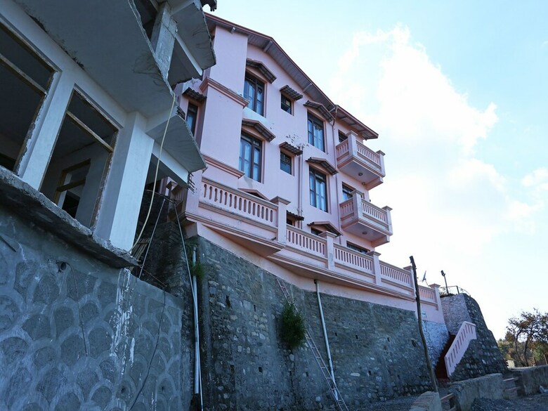 Oyo 12141 Home 1bhk Valley View Ramgarh