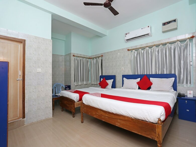 Oyo 12801 Hotel Nilamadhab