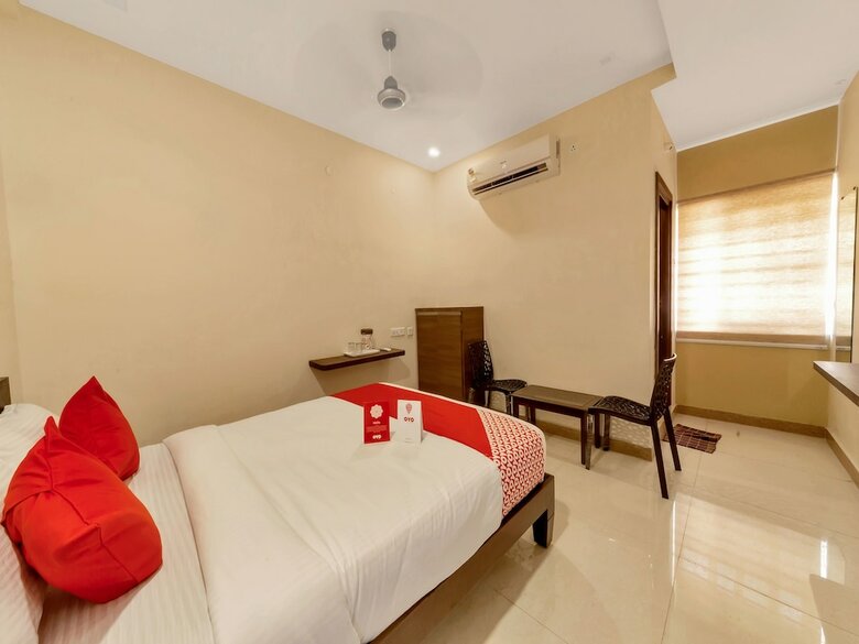 Hotel Oyo 12231 Sai Vihar