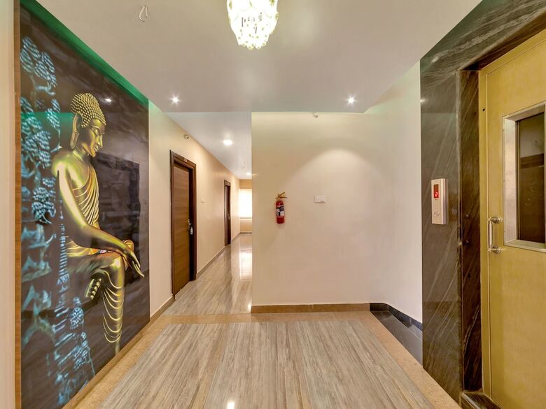 Hotel Oyo 12231 Sai Vihar