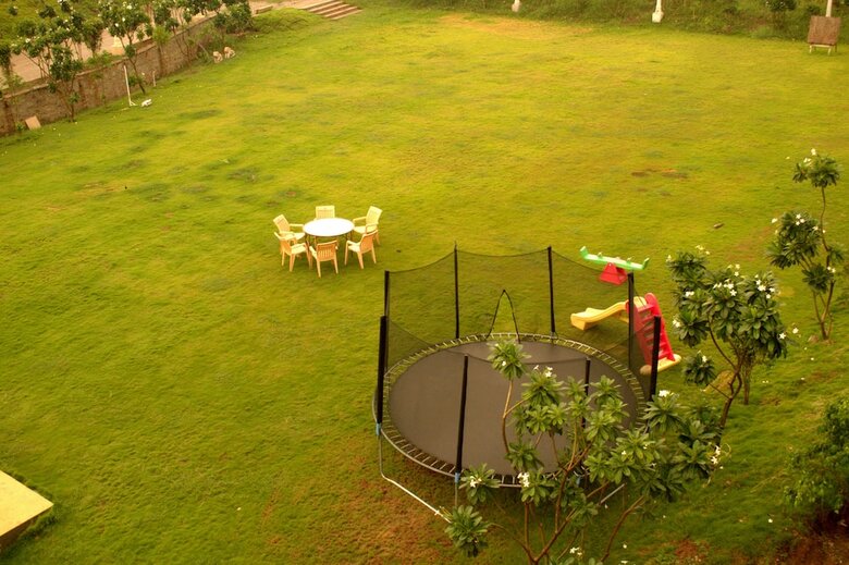 Hotel Genx Udai Valley Resort