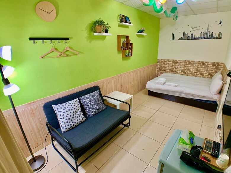 Hotel Feng Chia Europe 5