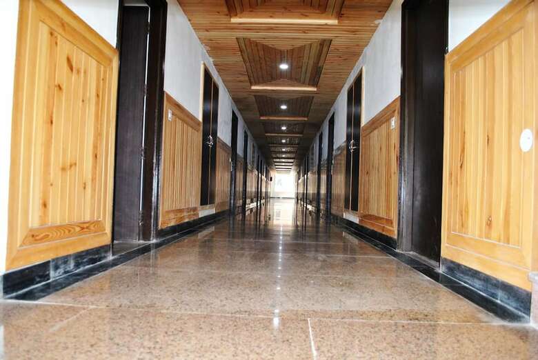 Hotel Natraj International