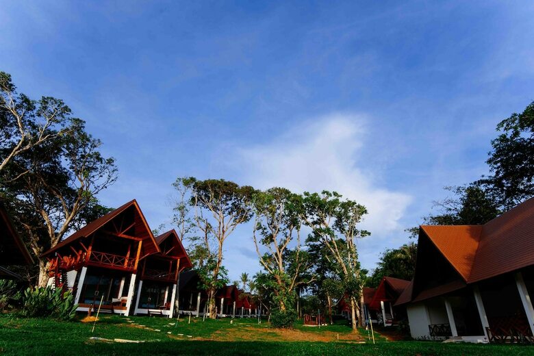 Hotel Phayamas Private Beach Resort