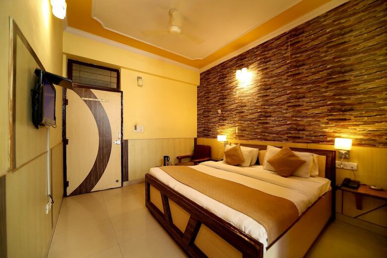 Hotel Golden Heritage
