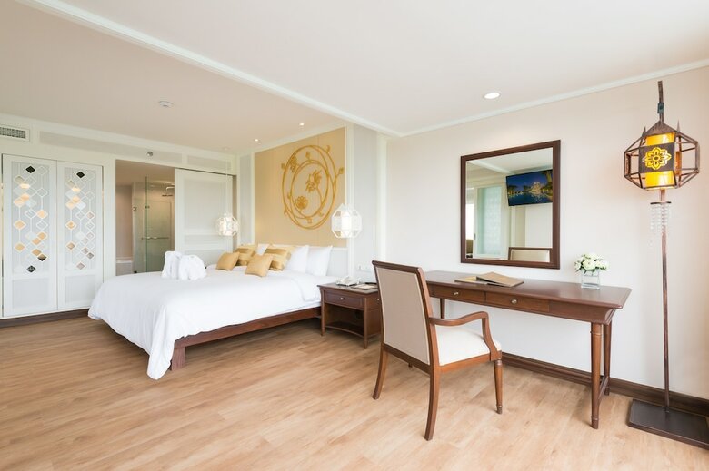 Hotel The Riverie By Katathani