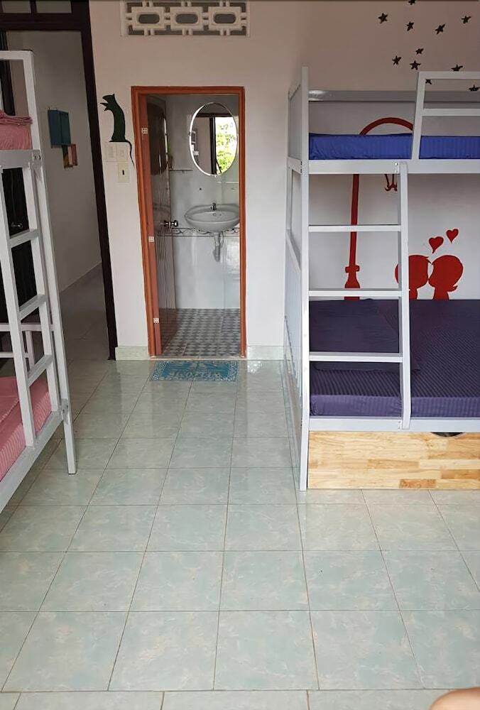 Hotel Little Home Hostel Nha Trang