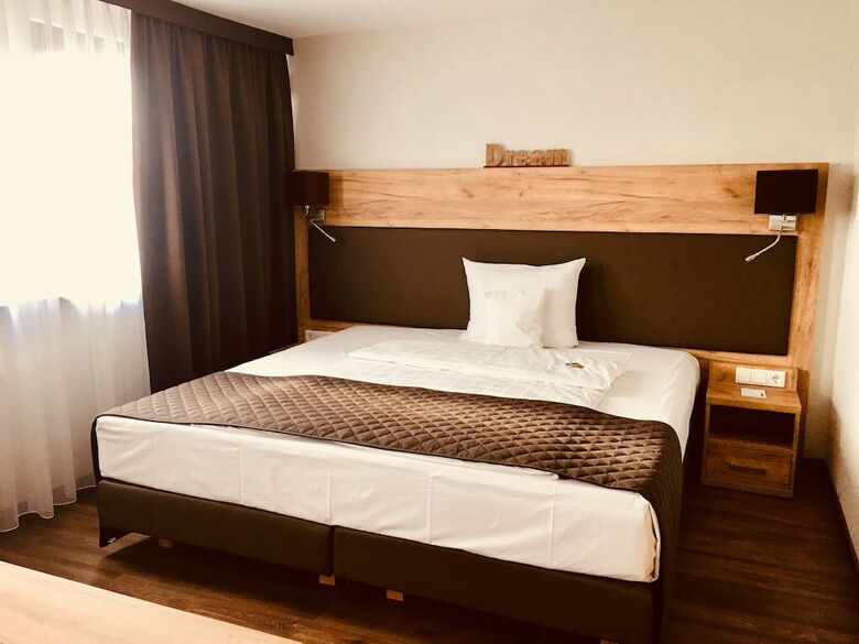 Neo Hotel Linde Esslingen
