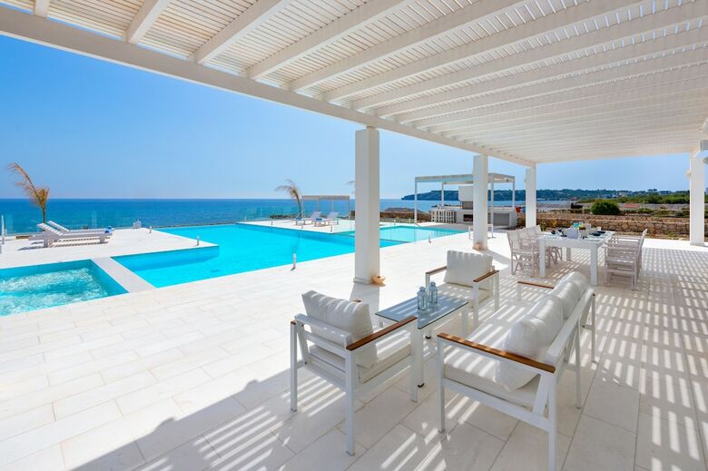 Maria & Nada Beachfront Villas